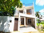 2 Storied Brand-New House From Athurugiriya Oruwala For Sale