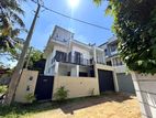 2 Storied House For A Reasonable Price - Quick Sale Athurugiriya