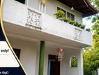 2 storied House for sale in Hikkaduwa