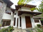 2 Storied Well Built and Maintained House Kandy Katugasthota