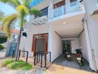 2 Stories House For Sale in Peiris Road