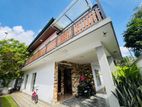 2 Story House For In Kiribathgoda With Roof Top
