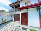2 Story House for sale in Habarakada Athurugiriya