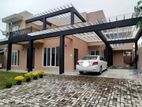 2 Story House for Sale in Rawathawatta,