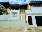 2 Story House for Sale in Thalawathugoda