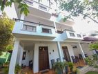 2 Story House with Rooftop for Sale in Kiribathgoda H1529