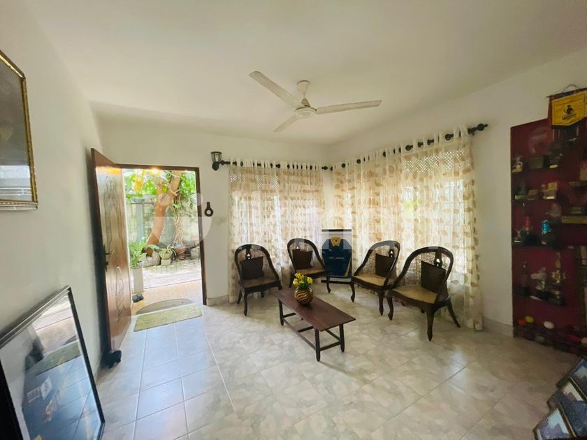 2 Unit House Sale in Queens Park Nawala ikman