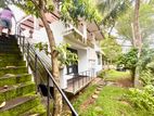 20 Perch House in Barnes Avenue, Mount Lavinia Sale