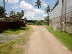 204 P Main Road Facing Land for Sale in Welivita