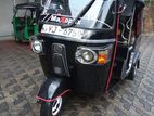 Bajaj RE 205 2011