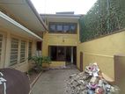 20.8 Perches - House for Sale in Colombo 04 HL34700