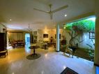 21.5 Perche / Luxury 2 Storied House in Nugegoda