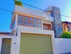 21.5 Perches - Bricks Walls Luxury 3 Storied House Piliyandala