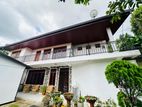 22 Perch Tow story house in Thannekumbura Kandy.   (TPS2274)