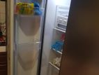 Refrigerator 220v