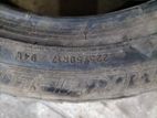 225/50/17 Michelin Tyre (2014) 75%
