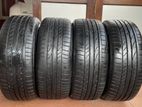 225/50/R 18 Bridgestone - 4 Tires