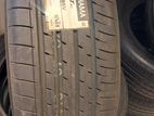 225/50R18 yokohama Tyres