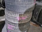 225/55/16 Bridgestone Snow Tire (2009) 80%