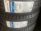 235/60R17 KUMHO Tyre