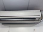 24000 BTU Daikin Inverter Air Conditioner