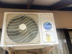 24000Btu Inverter Ac (Lloyd Brand New)