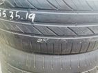 255-35-19 Used Tyre Set
