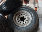 255/75/15 tires with alloy wheels set