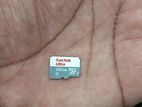256GB MicroSDXC (Class 10 / UHS-I)