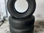 265 / 70 16 Dunlop Tire