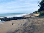 27 Perch on The Beach Land for Sale in Marawila