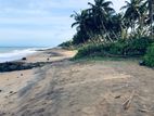 27 Perch on The Beach Land for Sale in Marawila