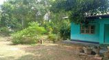 27.5 Perch Land with House in Debarawewa