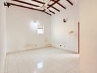 2nd Floor 1 Bedroom House For Rent In Dehiwala Town
