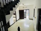 2storied house for rent in Colombo 6