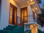 3 Bed Rooms 2 Bathroom Fully Furnished House for Rent in Piliyandala