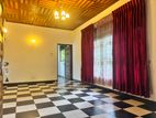 3 Bedroom House for Rent in Doolwala, Halloluwa