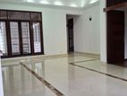 3 Bedroom House for Rent – Nawala (EM1370)