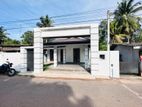 3 Bedroom House for Sale in Ja-Ela