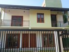 3 Bedroom House For Sale in Moratuwa - PDH178