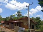 3 Bedroom House in Warakapola, Alawwa
