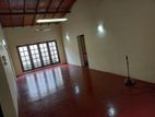 3 Bedroom House Rent at Polhengoda Road, Colombo 05