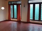 3 Bedroom rooms for rent students (Male) in Rathmalana