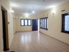 3 Bedrooms 2 bathrooms single storey house for rent in dehiwala