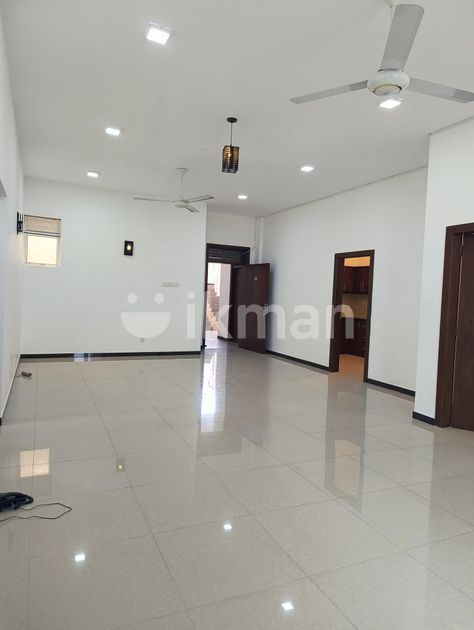 3 Bedrooms Apartment for Sale Span Tower Mount Lavinia | ikman