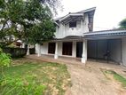 3 Bedrooms House for Rent Ja-Ela