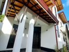 3, Bedrooms house for rent ja-ela NO