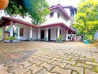 3 Bedrooms house for rent Kandy