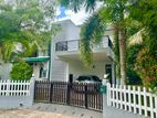 3 Bedrooms House for Rent Malabe