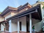 3 Bedrooms house for rent seeduwa